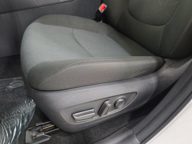 Certified 2025 Toyota RAV4 XLE AWD/4WD image 25