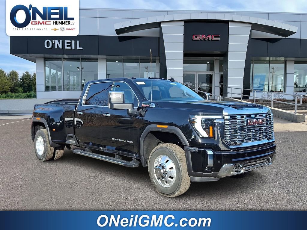 New 2026 GMC Sierra 3500 Denali w/ Denali Reserve Package
