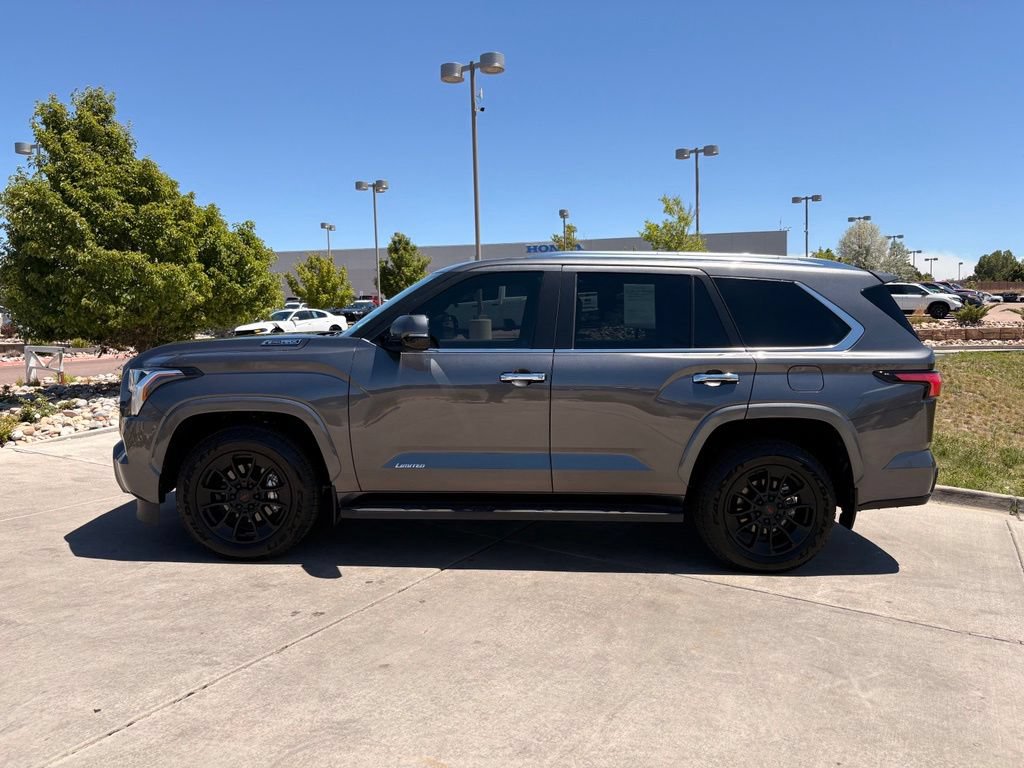 Used 2025 Toyota Sequoia Limited AWD/4WD image 5