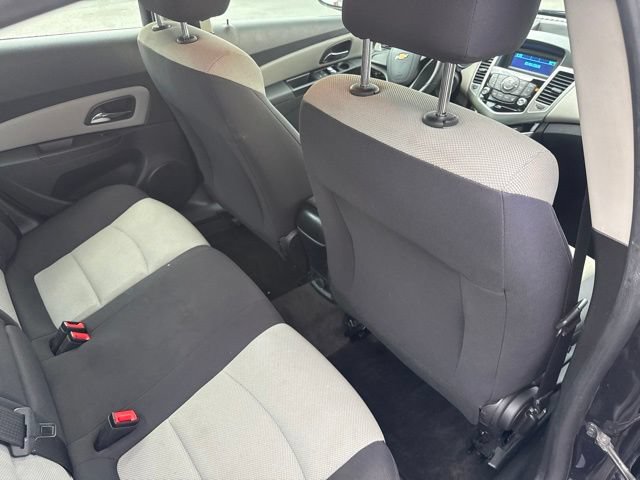 Used 2014 Chevrolet Cruze LS FWD image 15