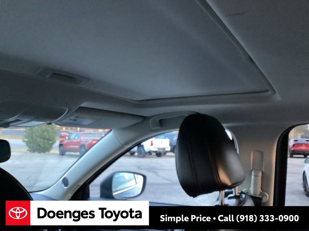 Used 2024 MAZDA CX-5 Carbon Edition image 13