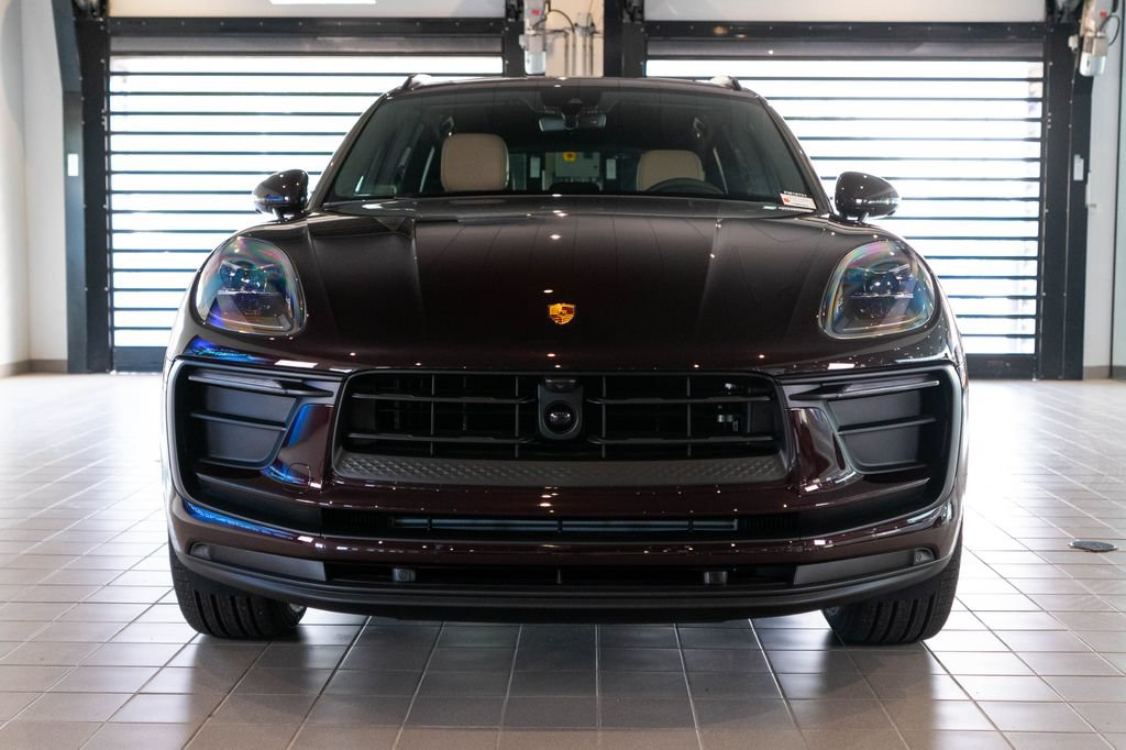 New 2026 Porsche Macan AWD/4WD image 7