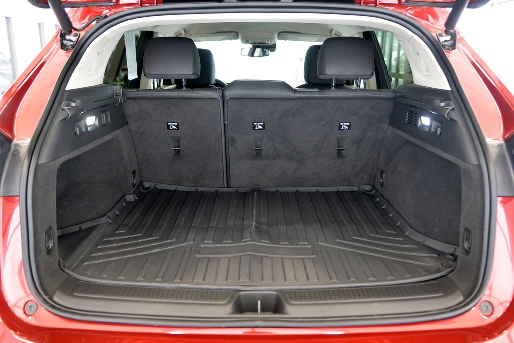 Used 2023 Buick Envision Essence image 28