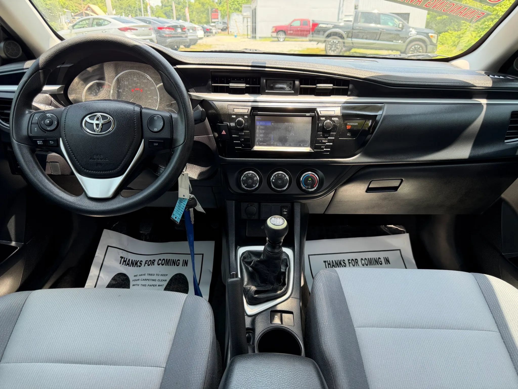 Used 2016 Toyota Corolla L FWD image 19