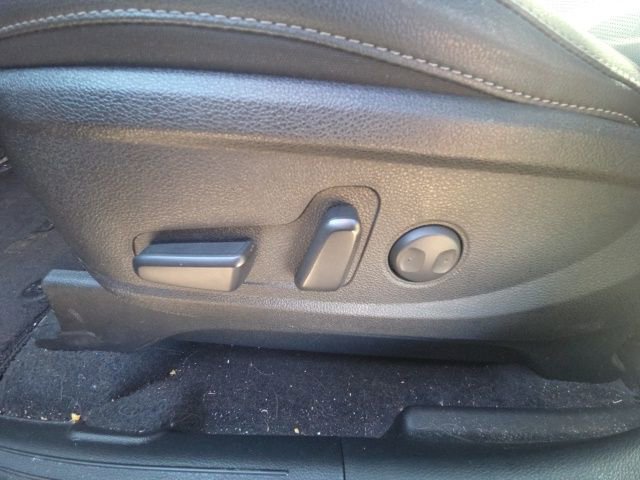 Used 2023 Kia Telluride EX w/ EX Captain's Chair Package image 29