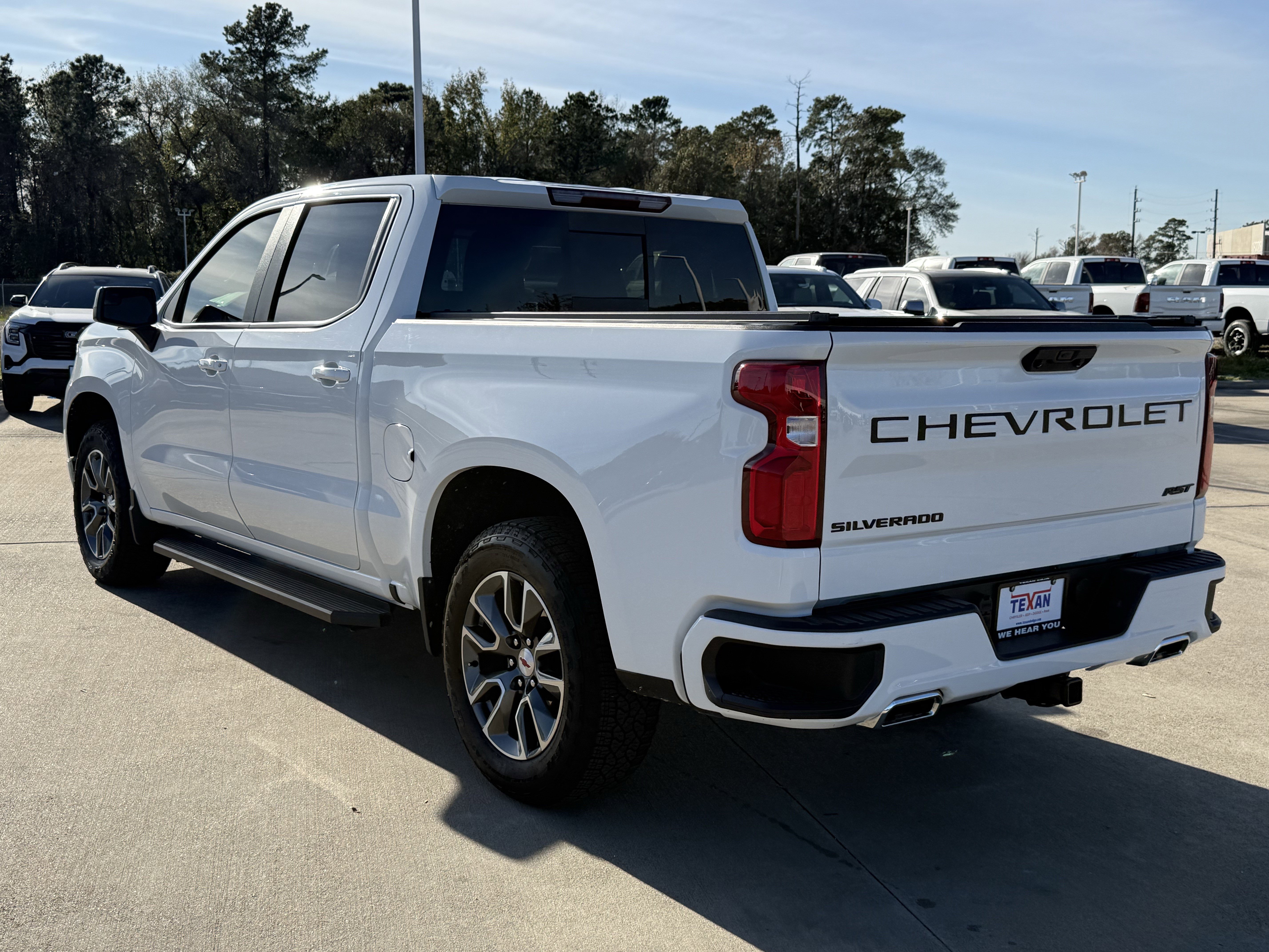 Used 2025 Chevrolet Silverado 1500 RST image 7