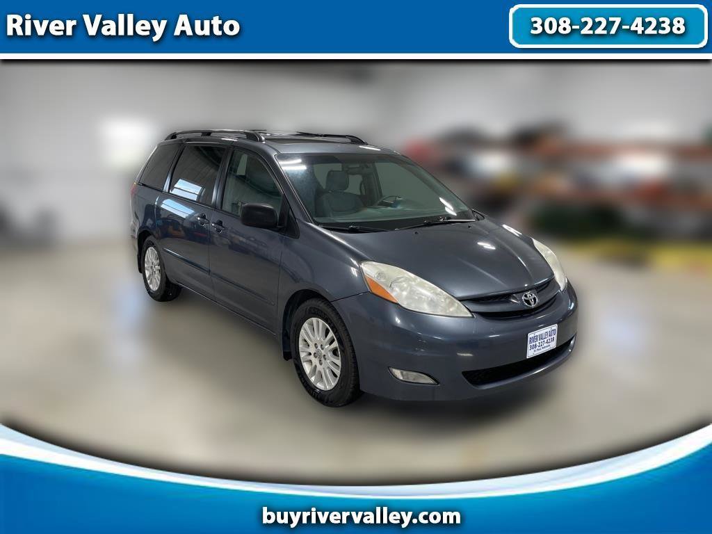 Used 2008 Toyota Sienna XLE