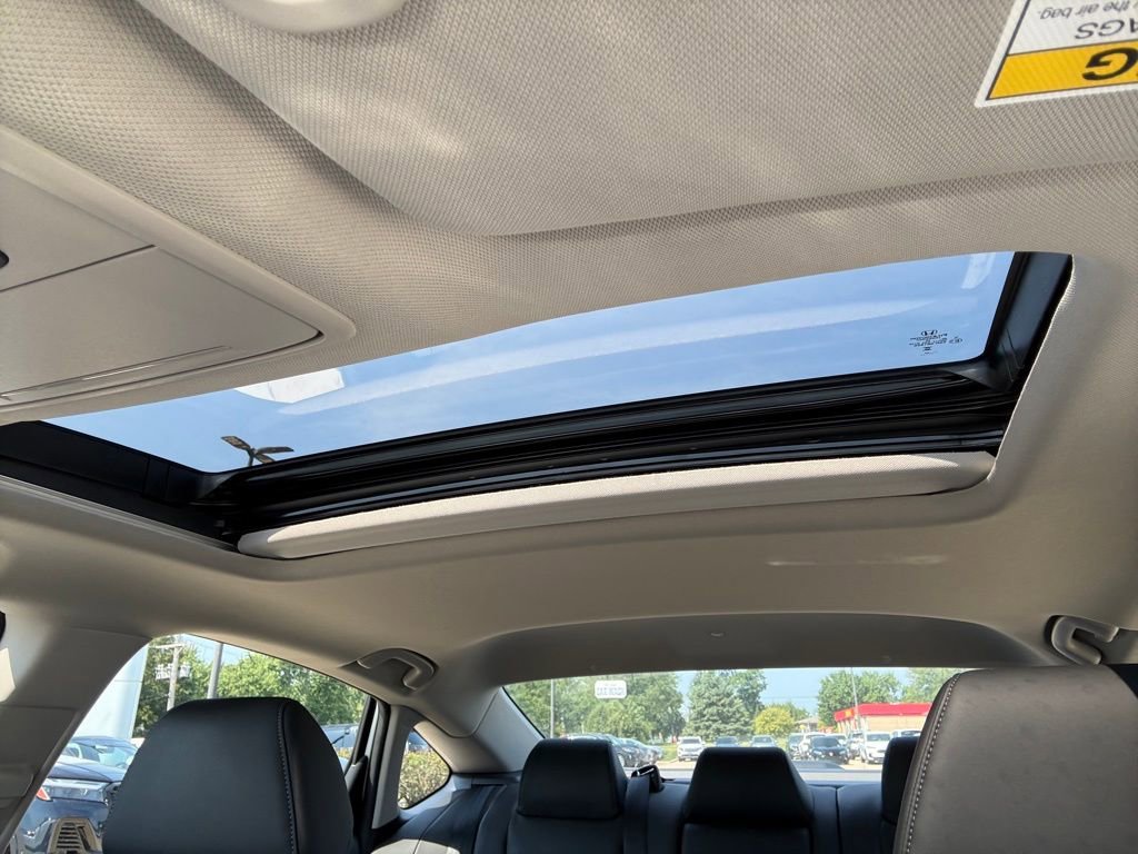 Used 2024 Honda Accord Touring image 14