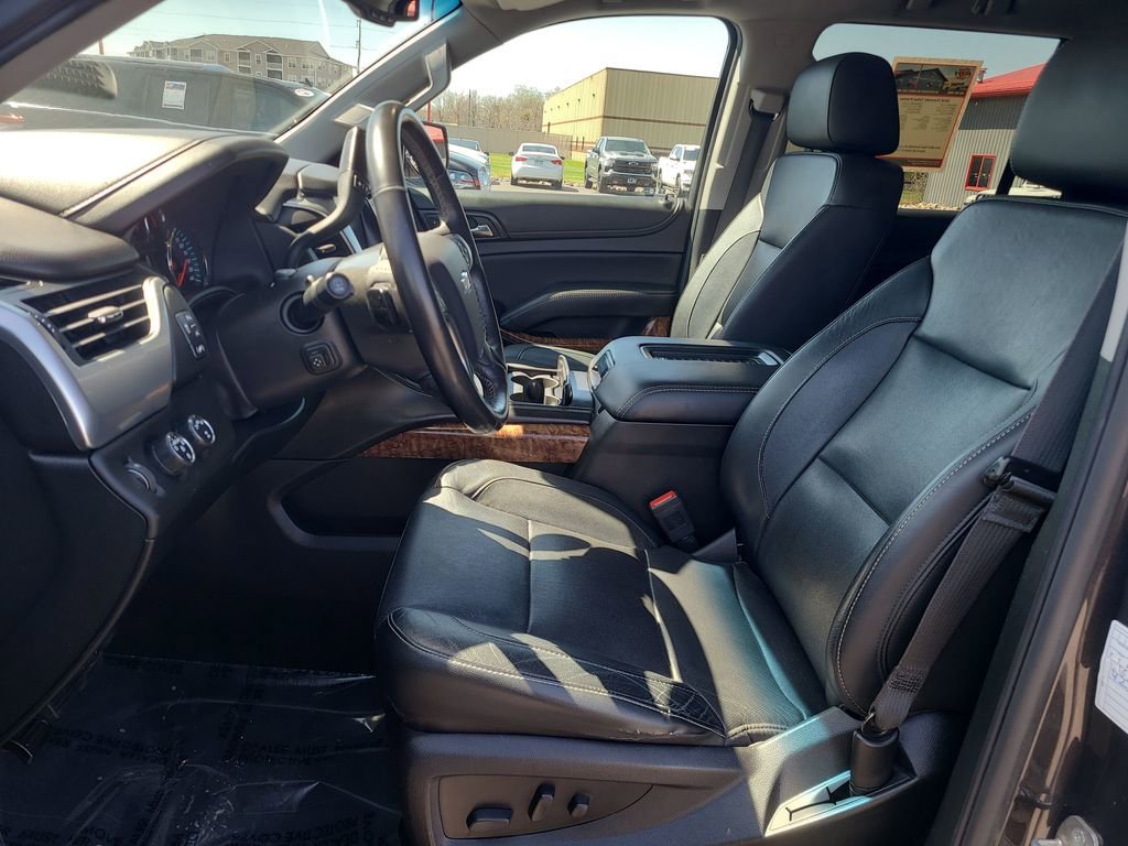 Used 2018 Chevrolet Tahoe Premier AWD/4WD image 26