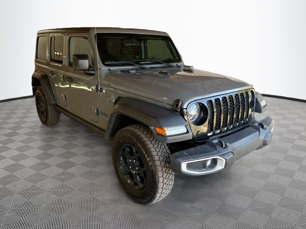 Certified 2023 Jeep Wrangler Unlimited w/ Cold Weather Group AWD/4WD image 4