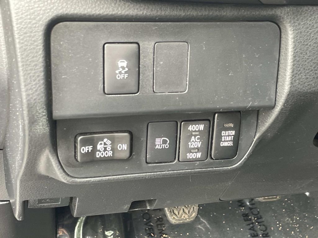 Used 2022 Toyota Tacoma TRD Off-Road w/ TRD Premium Off Road Package image 20