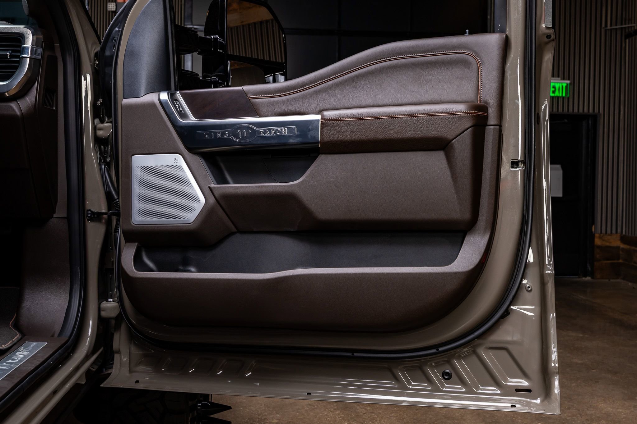 Used 2026 Ford F450 King Ranch w/ Chrome Package image 38