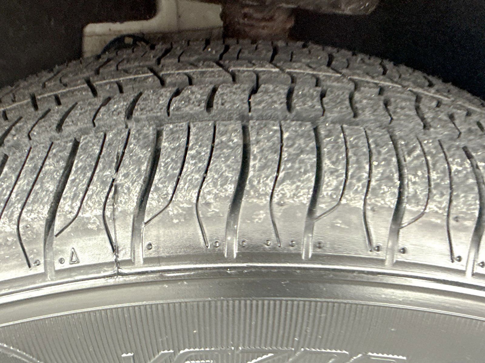 Used 2023 Buick Encore GX Preferred w/ Cold Weather Comfort Package image 11