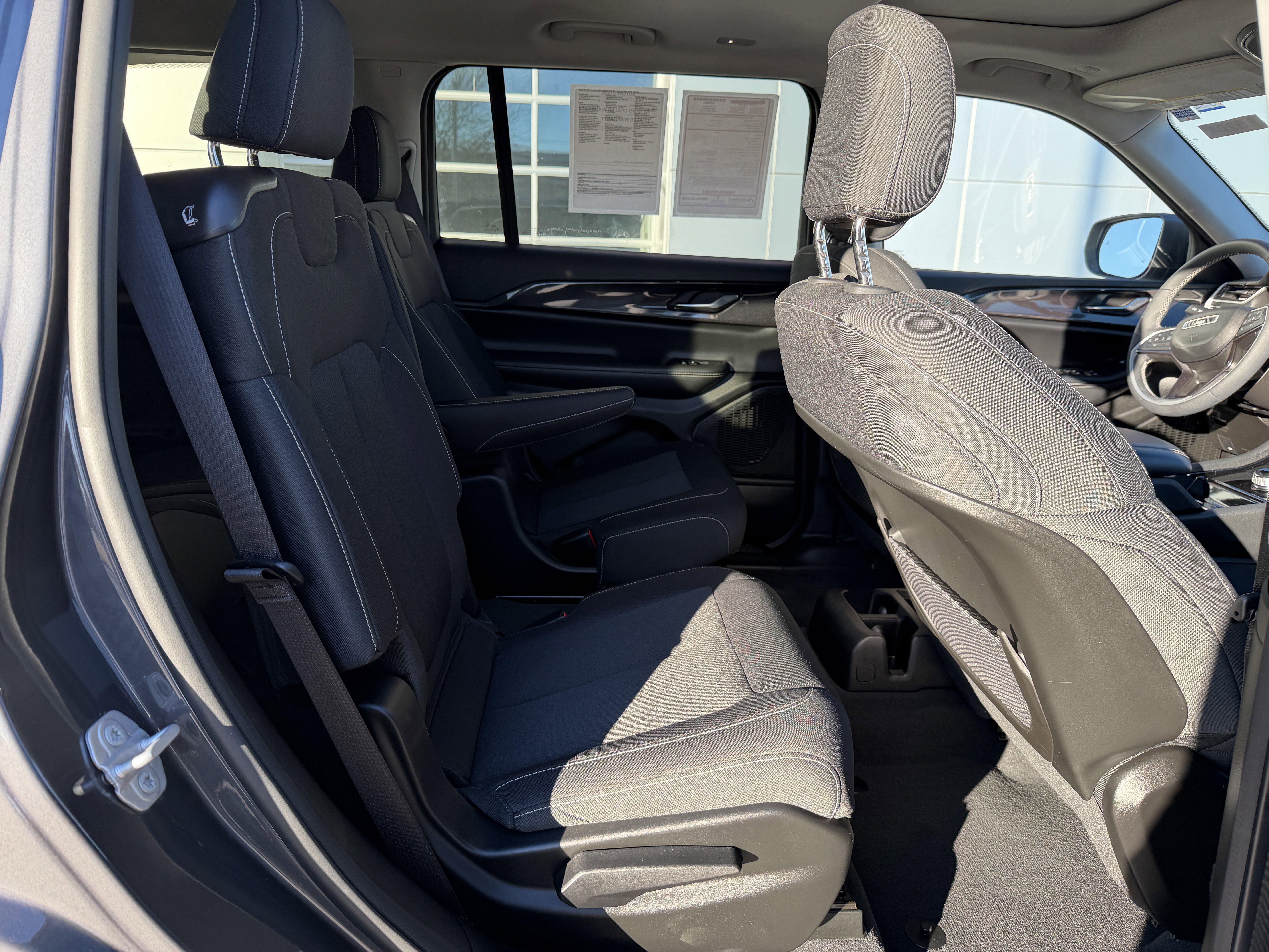 Certified 2023 Jeep Grand Cherokee L Laredo w/ Luxury Tech Group I image 21