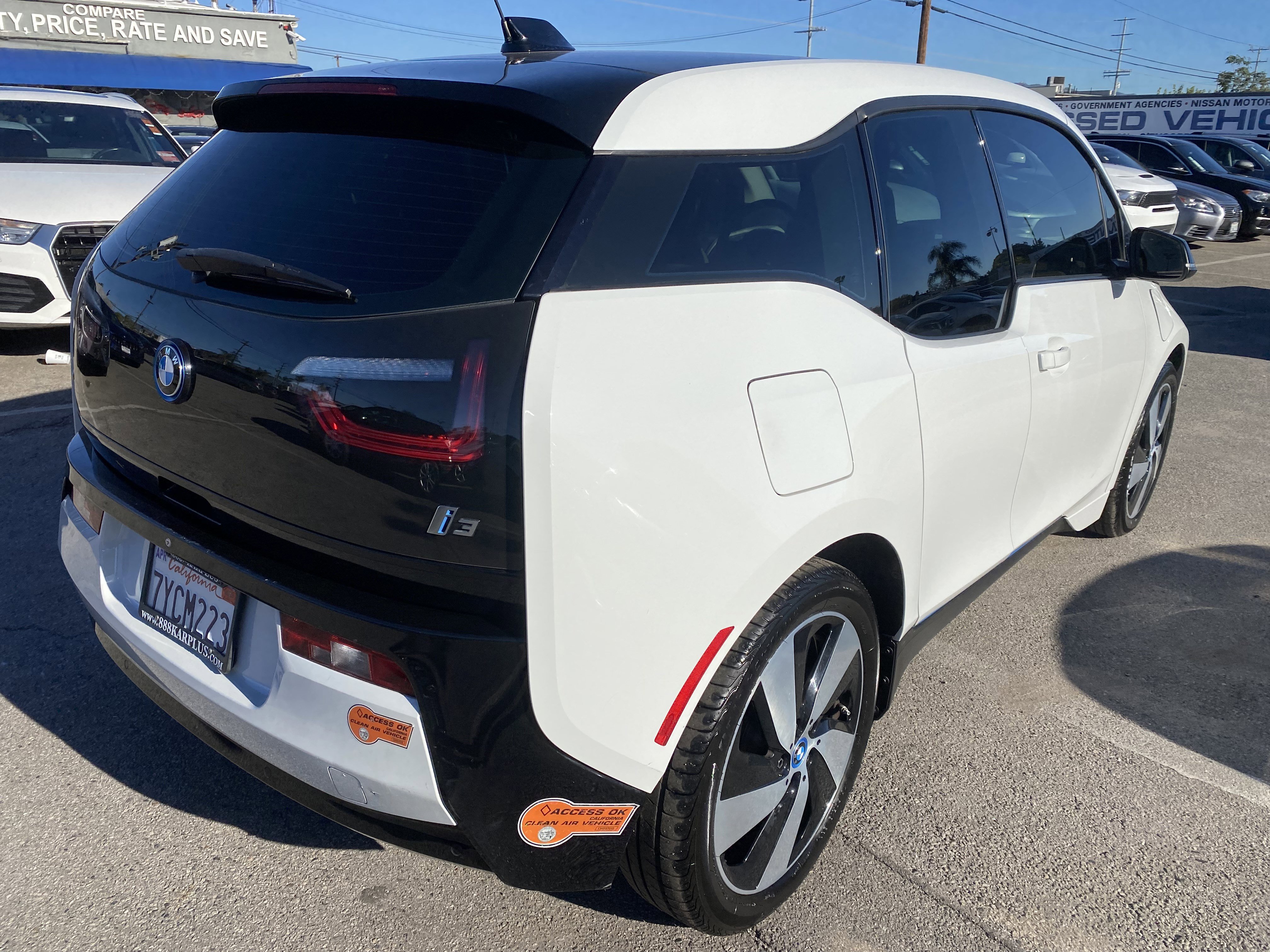 Used 2017 BMW i3 w/ Range Extender image 7