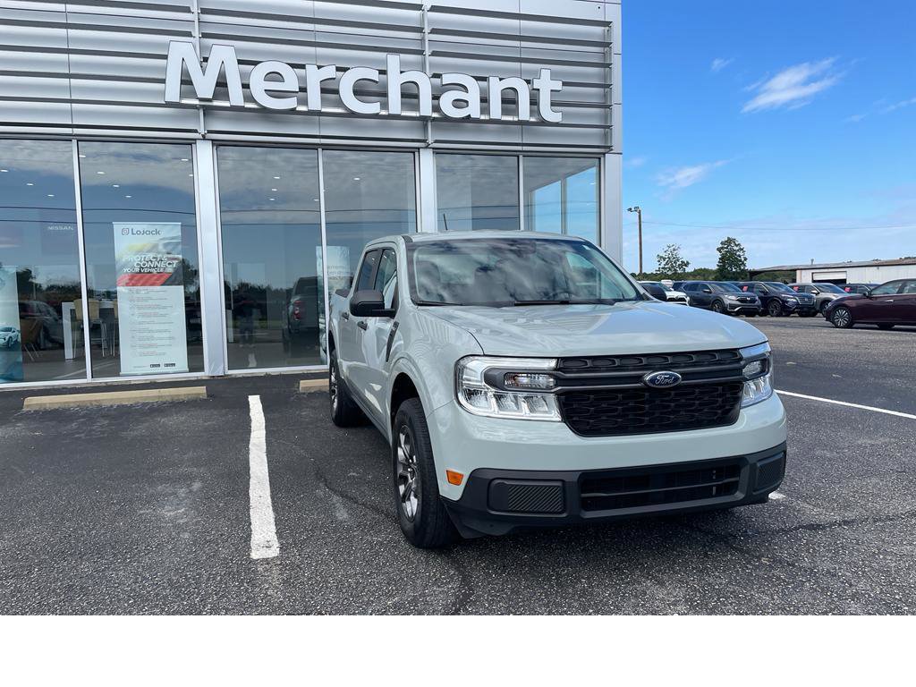 Used 2022 Ford Maverick XLT image 1