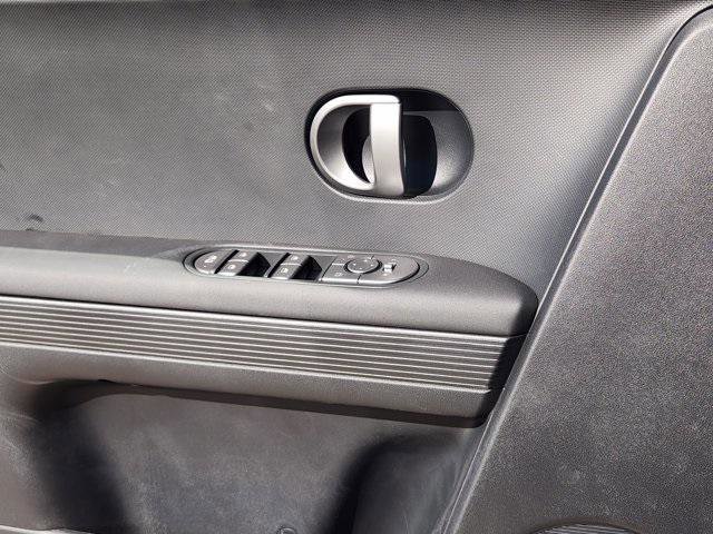 New 2026 Hyundai Ioniq 5 SE image 16