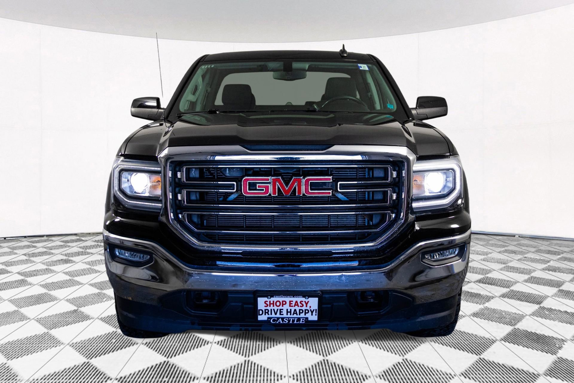 Used 2016 GMC Sierra 1500 SLE w/ SLE Value Package image 4