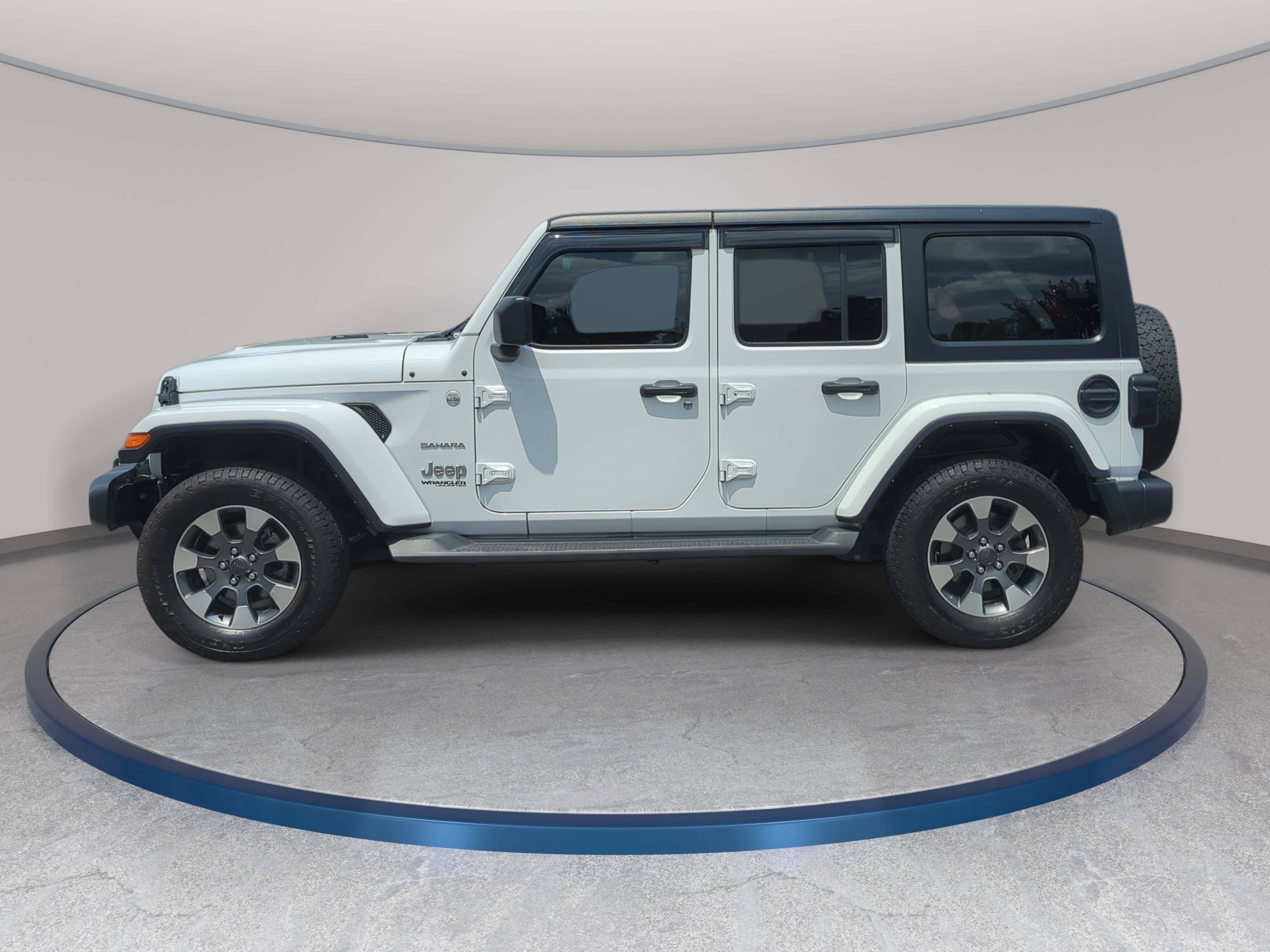 Used 2021 Jeep Wrangler Unlimited Sahara AWD/4WD image 8