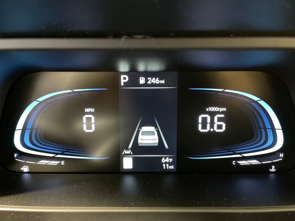 New 2026 Hyundai Elantra Sport FWD image 20