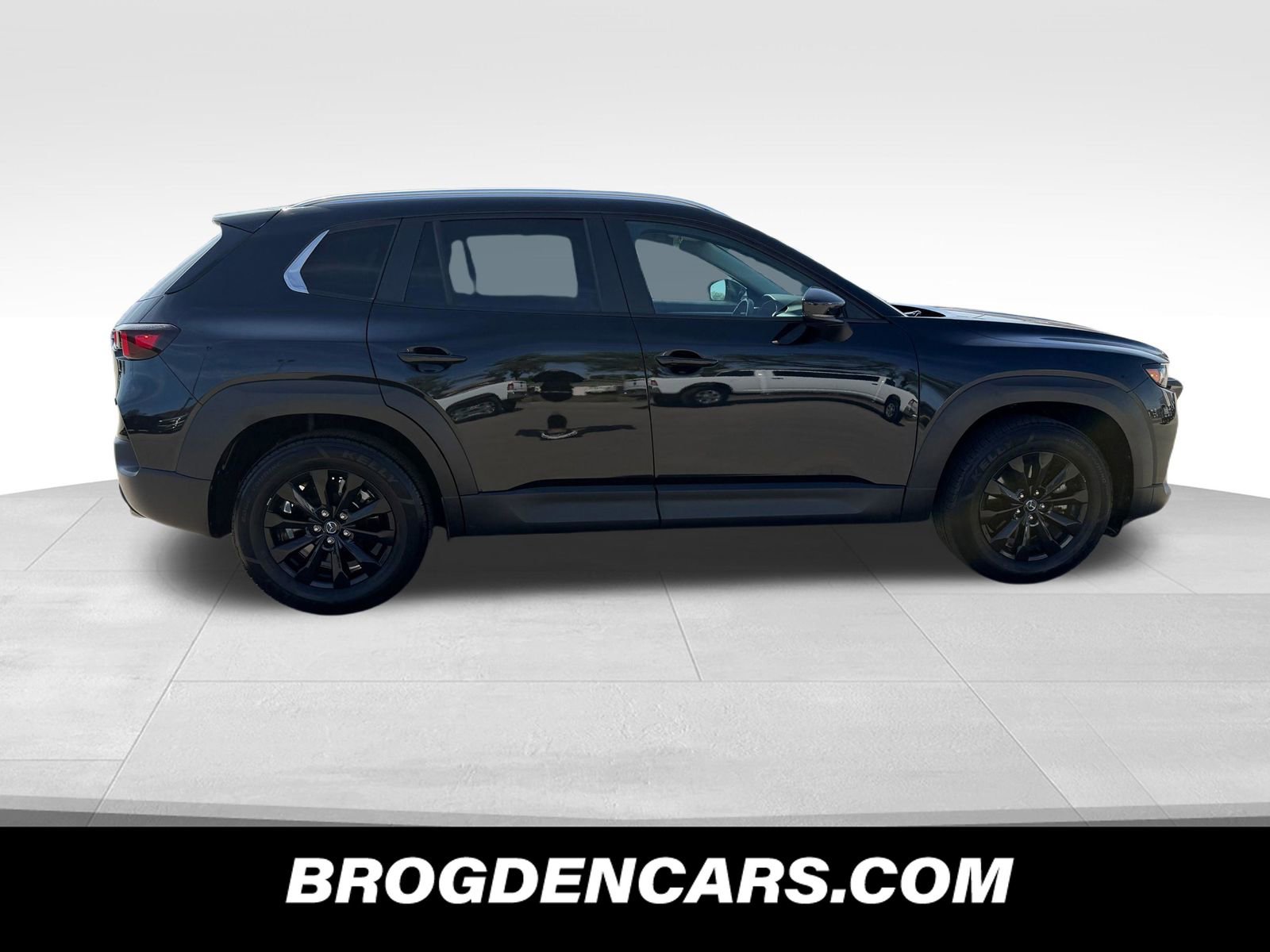 Used 2024 MAZDA CX-50 AWD 2.5 S w/ Preferred Package image 2