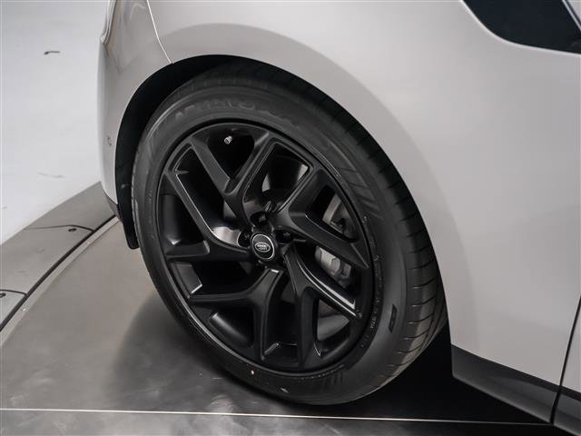 Used 2023 Land Rover Range Rover Sport SE image 12