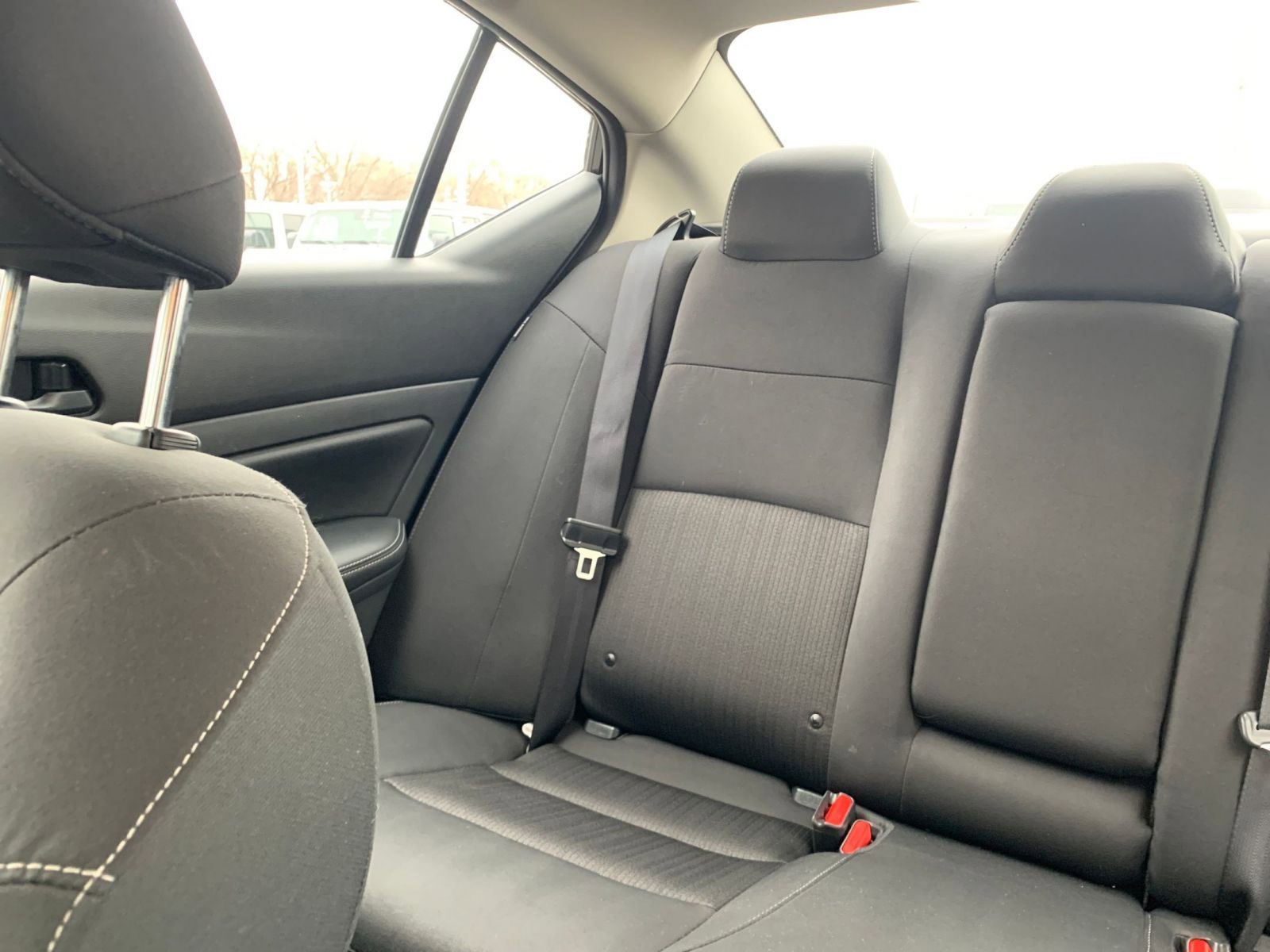 Used 2025 Nissan Altima 2.5 SV image 40