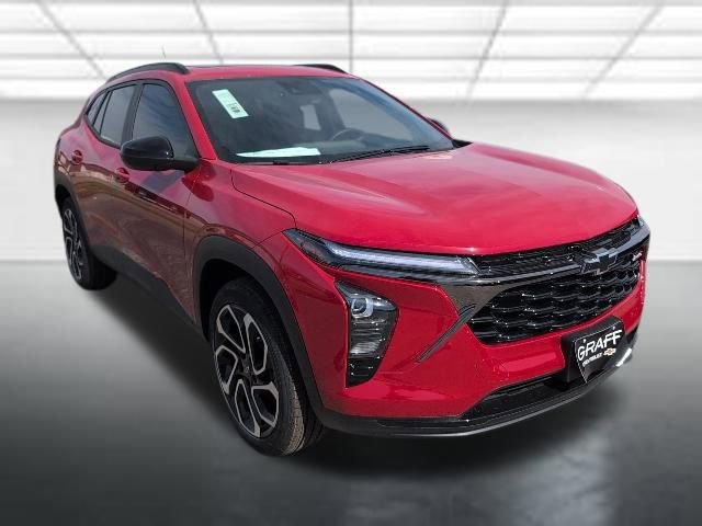New 2026 Chevrolet Trax RS w/ Sunroof Package FWD image 1