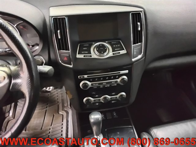 Used 2011 Nissan Maxima 3.5 SV w/ Monitor Pkg image 12