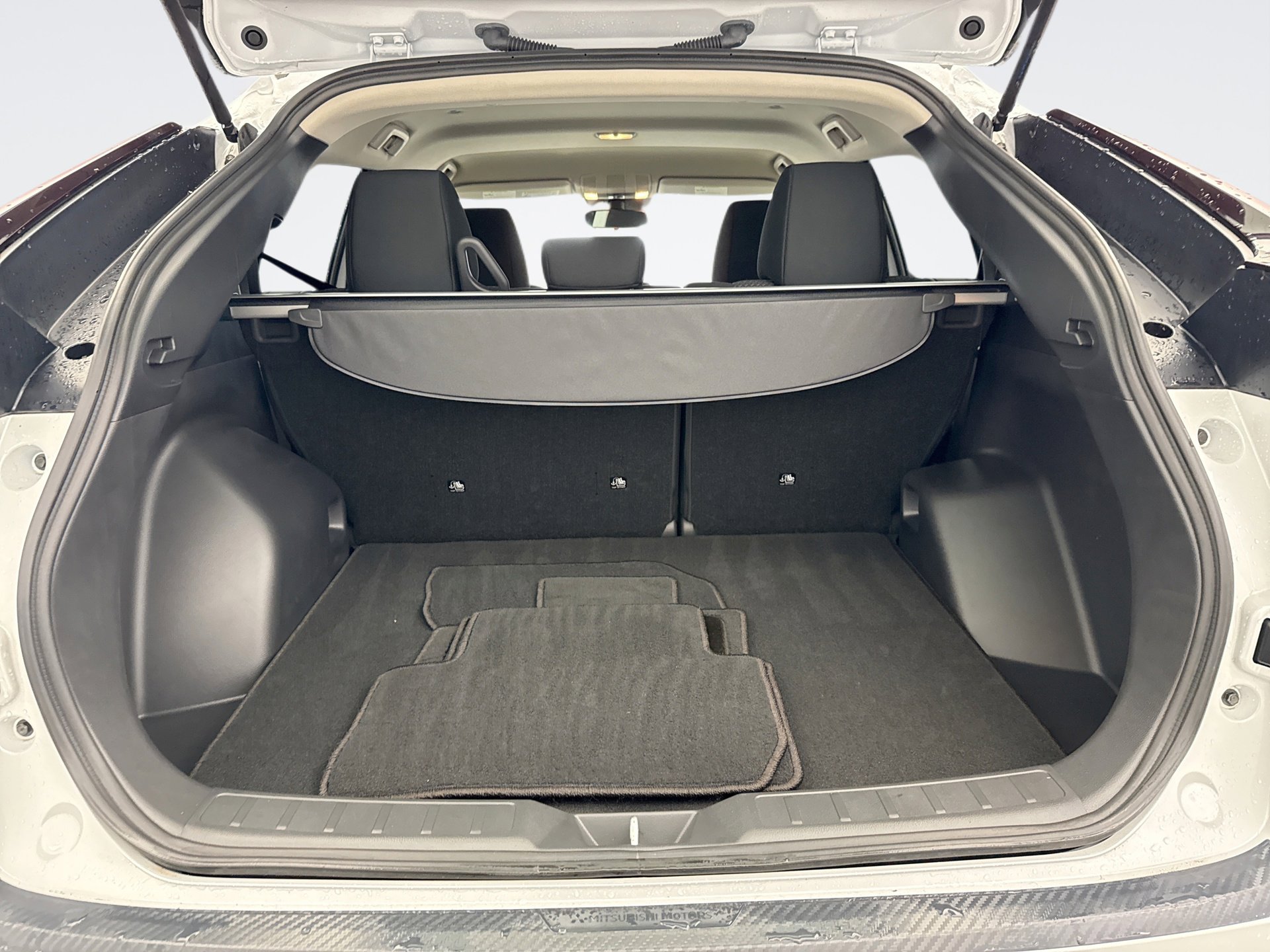 Used 2024 Mitsubishi Eclipse Cross BLACK EDITION image 18