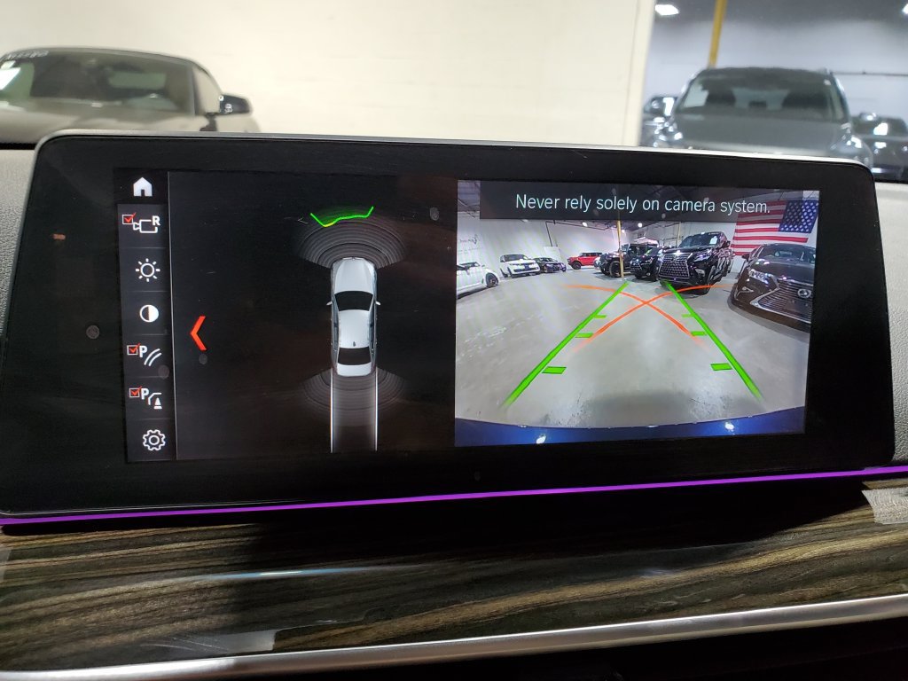Used 2018 BMW 530i xDrive AWD/4WD image 29