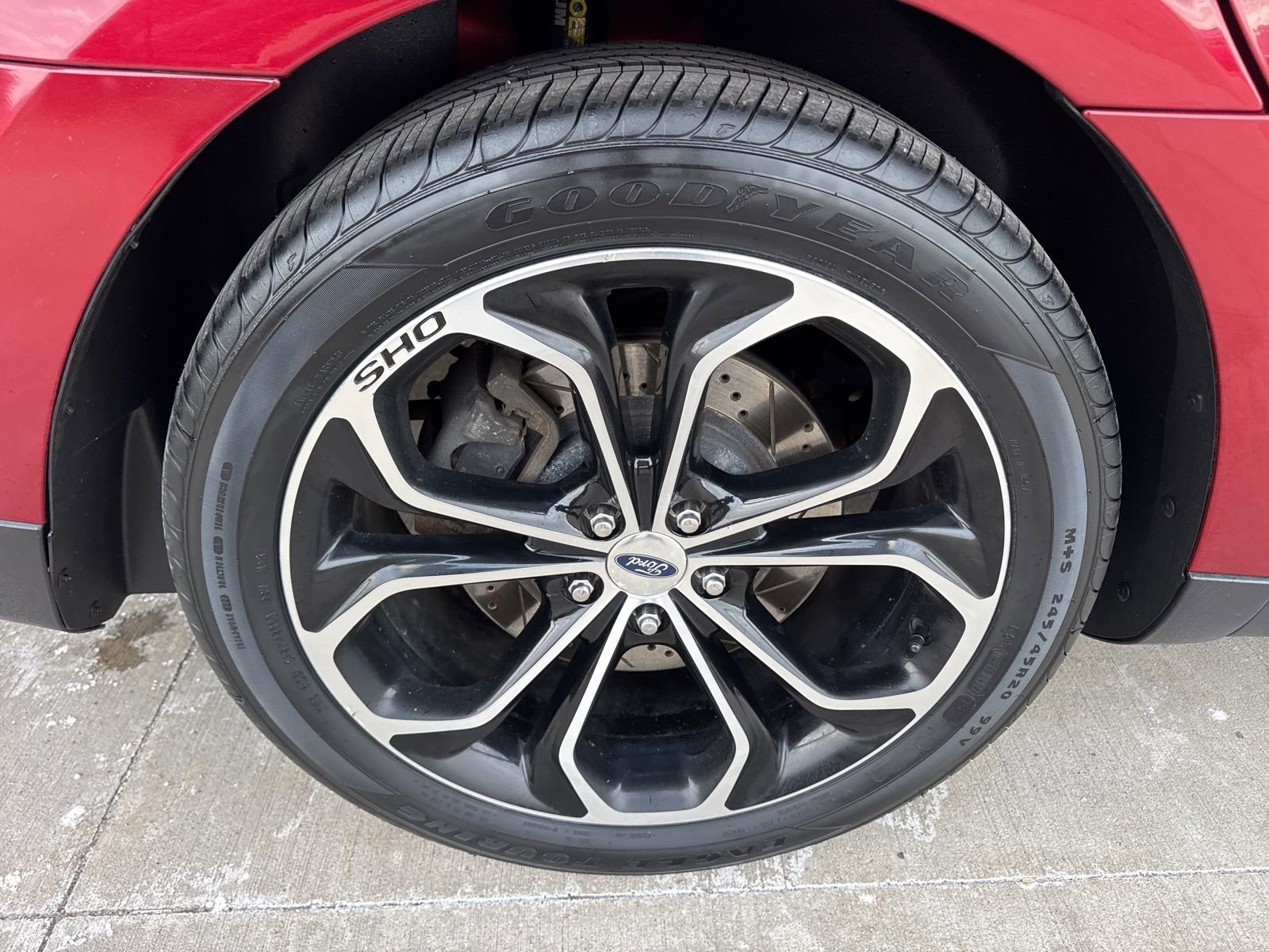 Used 2016 Ford Taurus SHO w/ Equipment Group 401A image 19