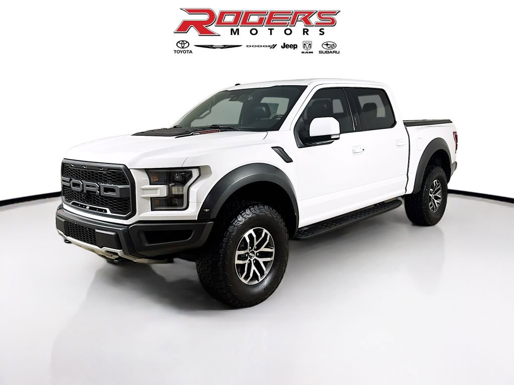 Used 2018 Ford F150 Raptor w/ Equipment Group 802A Luxury image 3