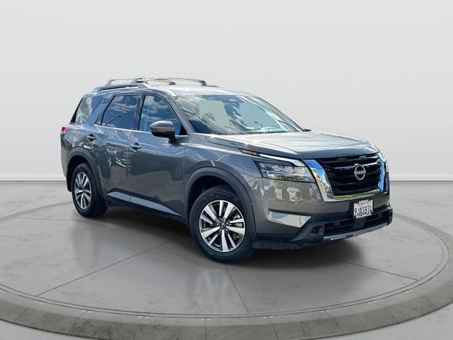 Certified 2024 Nissan Pathfinder SL