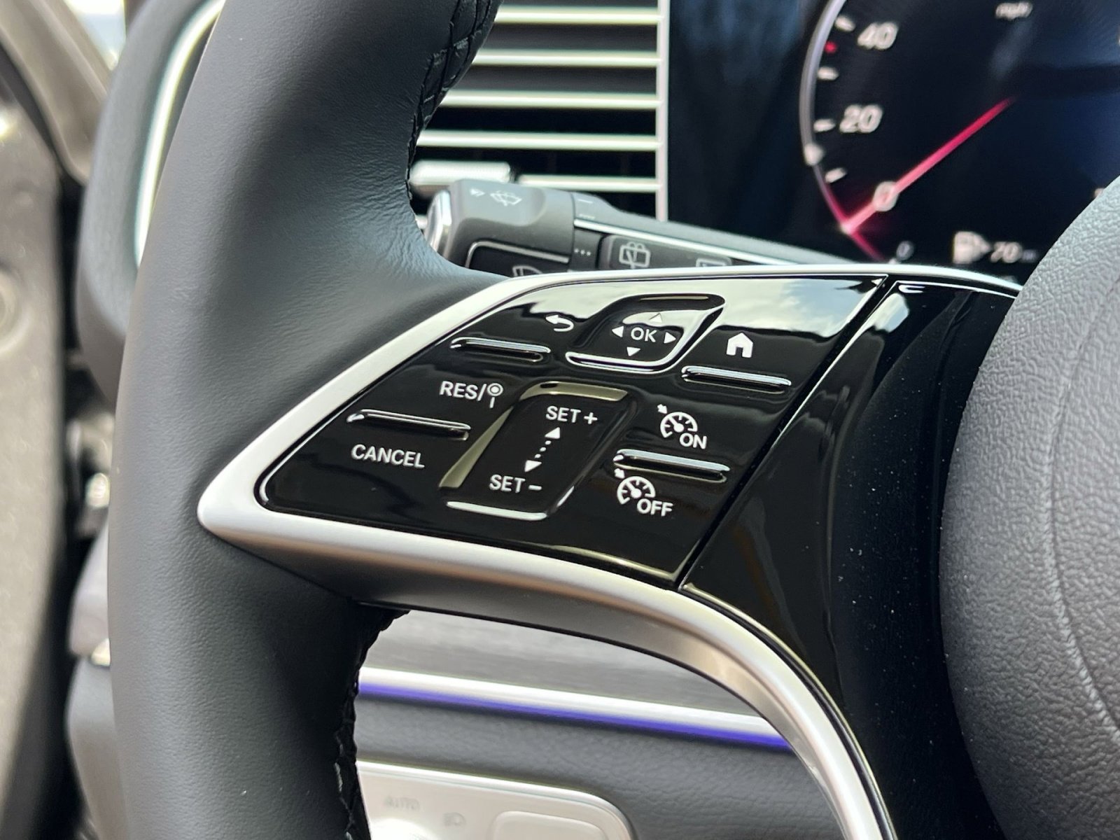 New 2026 Mercedes-Benz GLE 350 4MATIC image 29