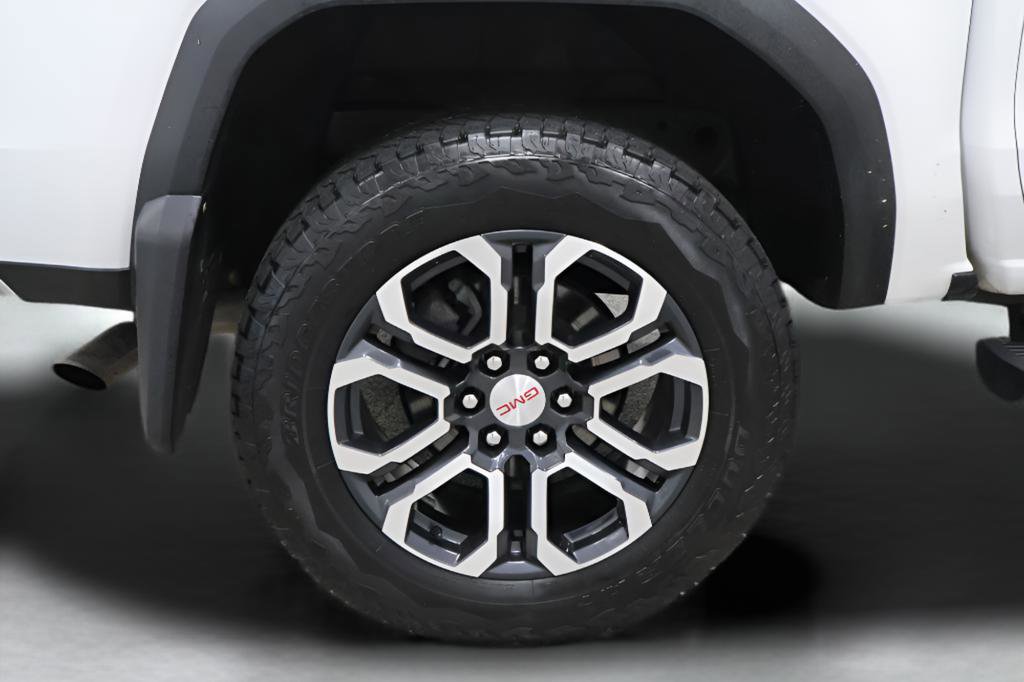 Used 2023 GMC Canyon AT4 w/ AT4 Premium Package image 34