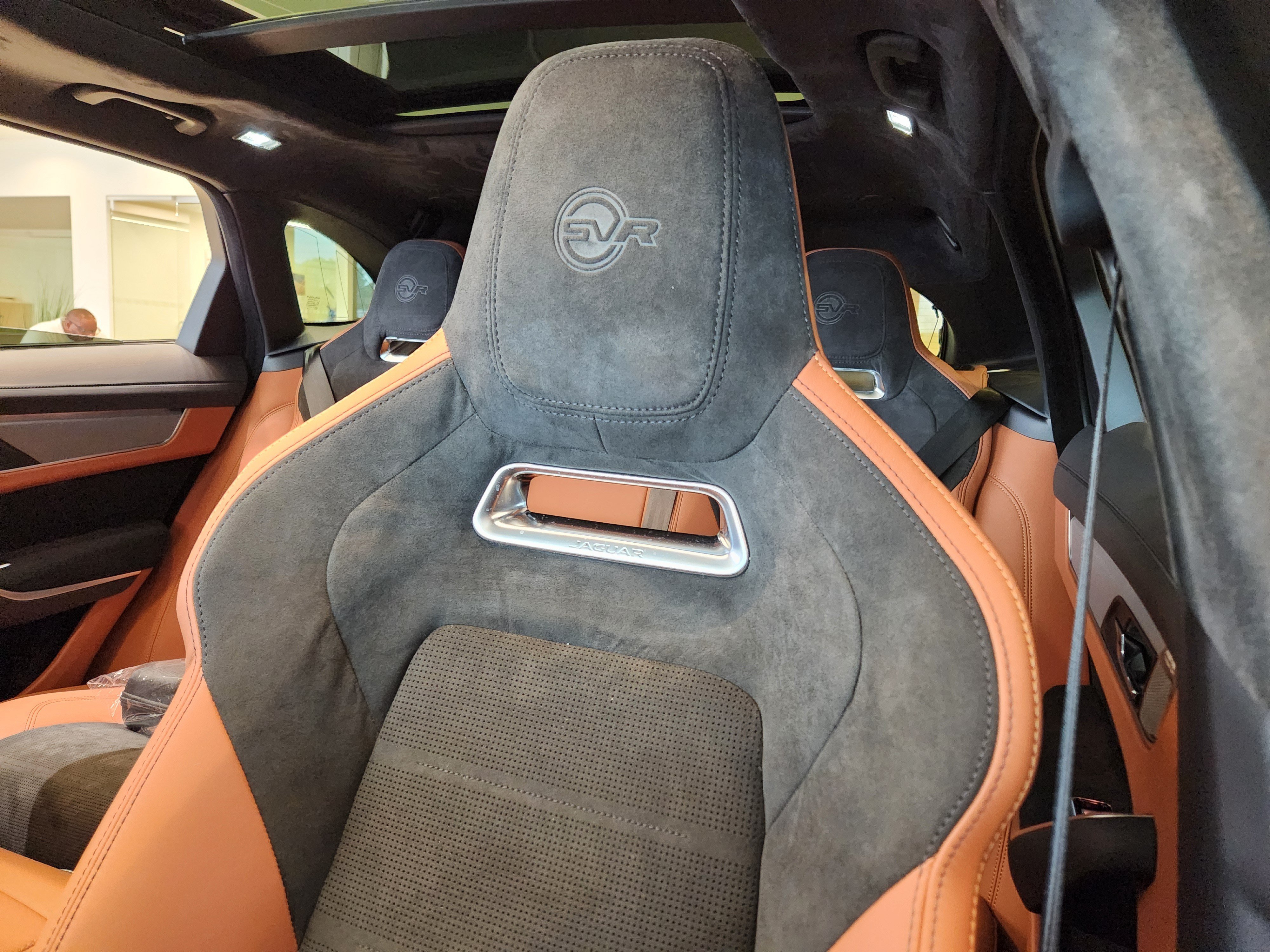 New 2026 Jaguar F-PACE SVR AWD/4WD image 9