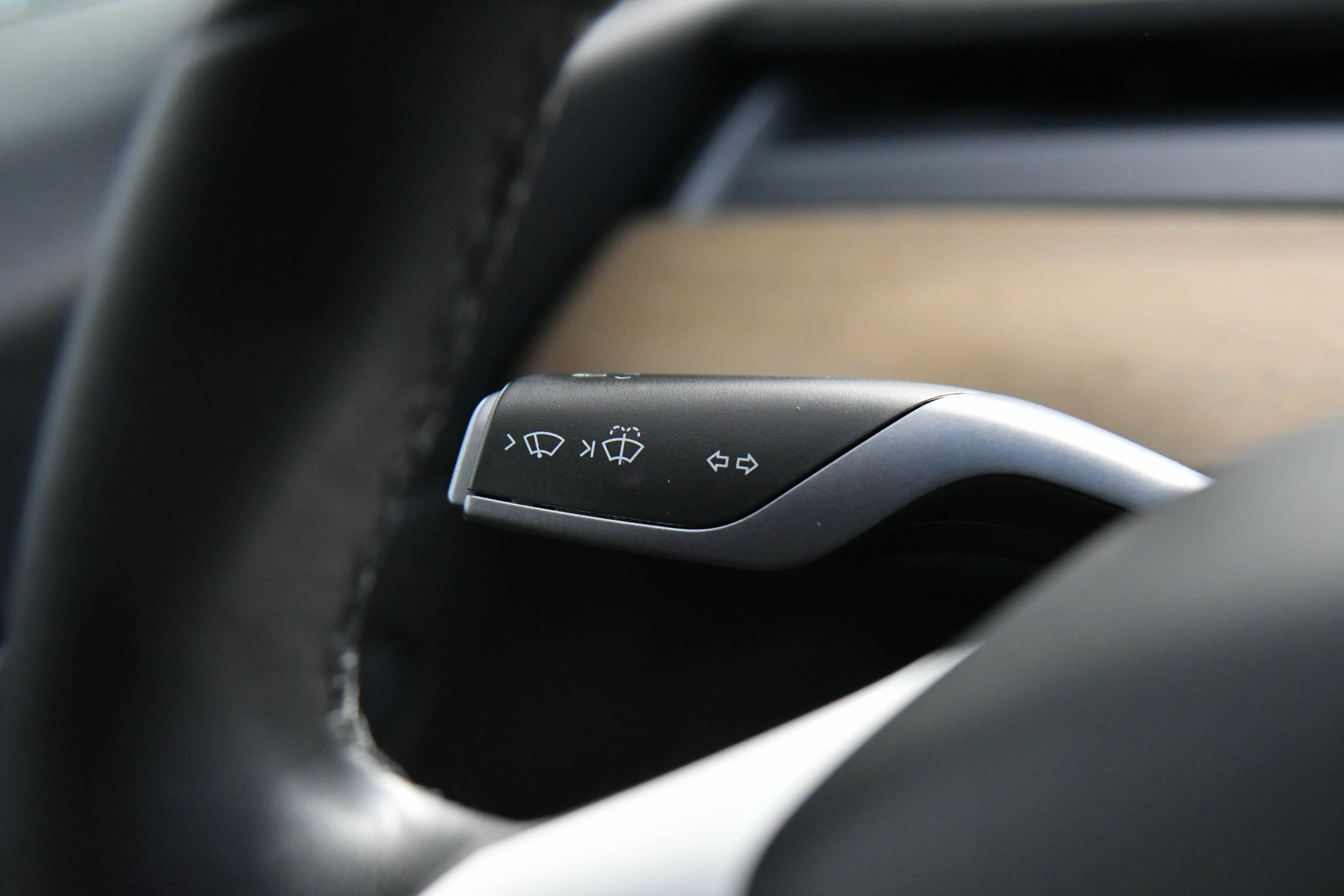 Used 2020 Tesla Model 3 Standard Range RWD image 29