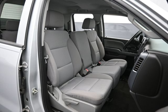 Used 2018 Chevrolet Silverado 1500 Custom w/ Custom Value Package RWD image 27