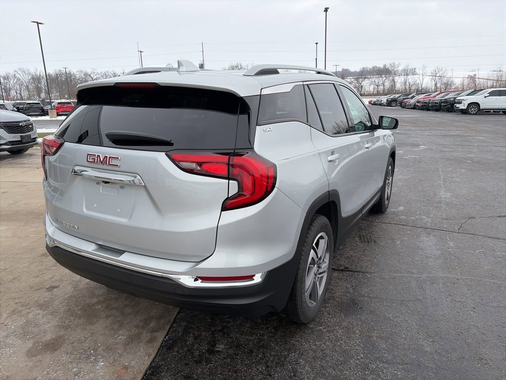 Certified 2021 GMC Terrain SLT image 7