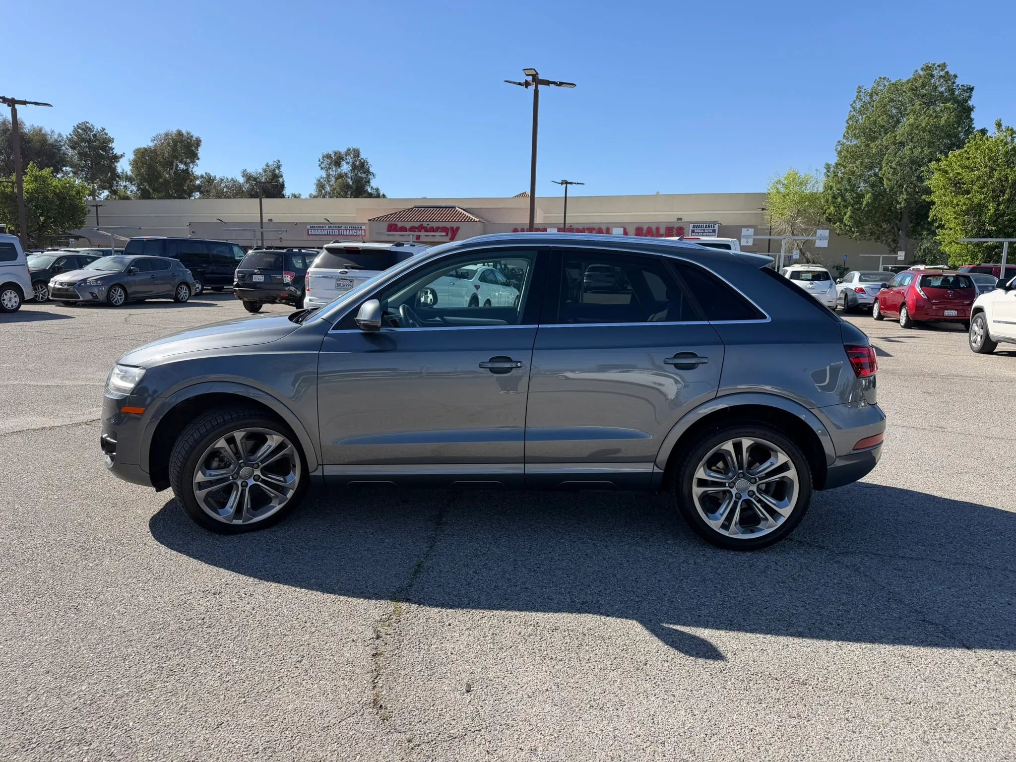 Used 2015 Audi Q3 2.0T Premium Plus FWD image 6