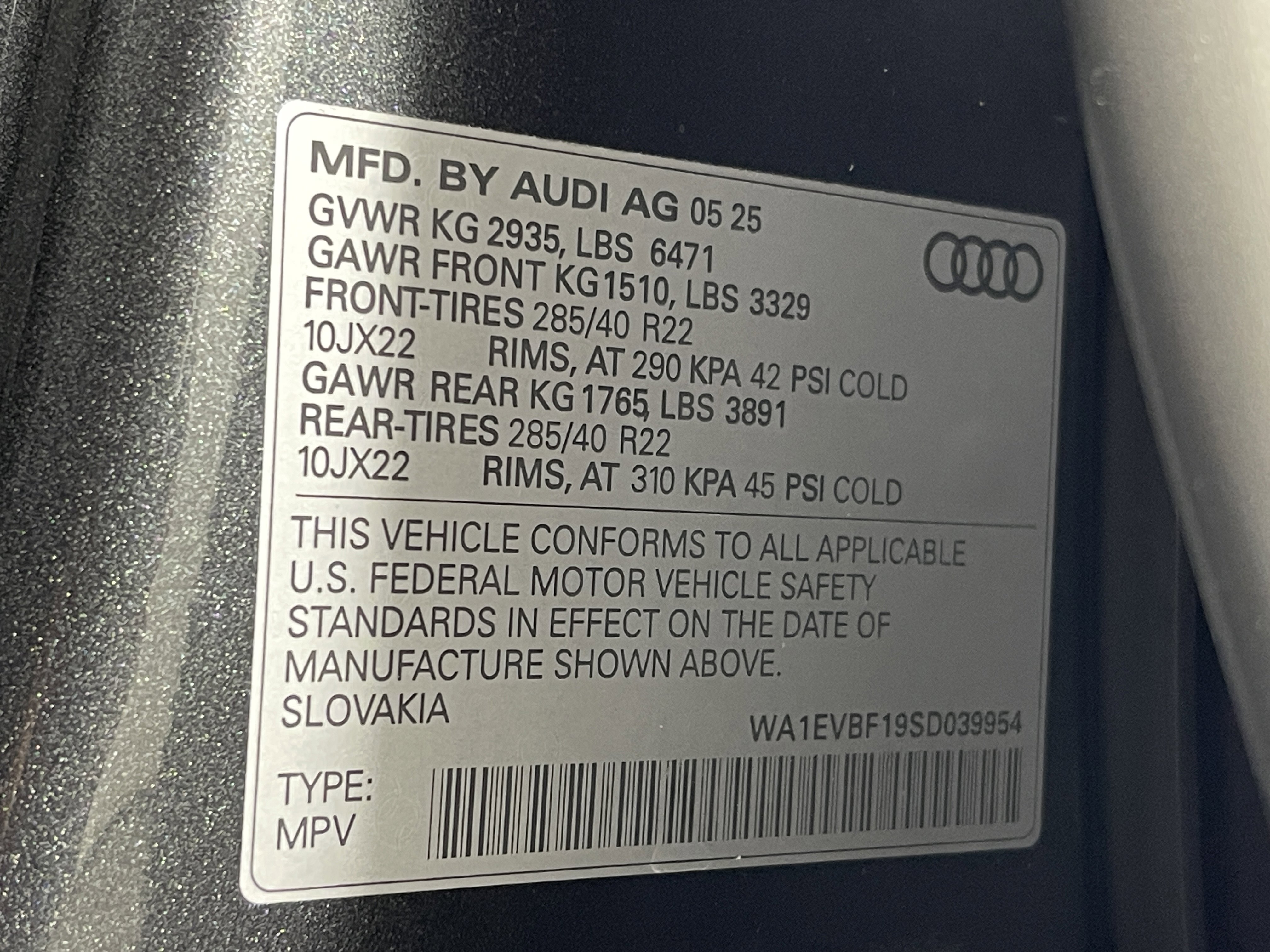 New 2025 Audi Q8 Premium Plus image 40