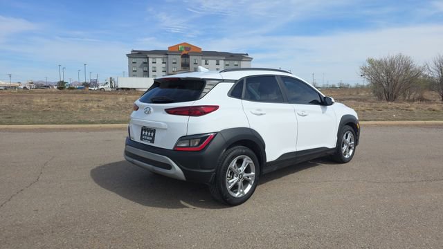 Used 2023 Hyundai Kona SEL image 6