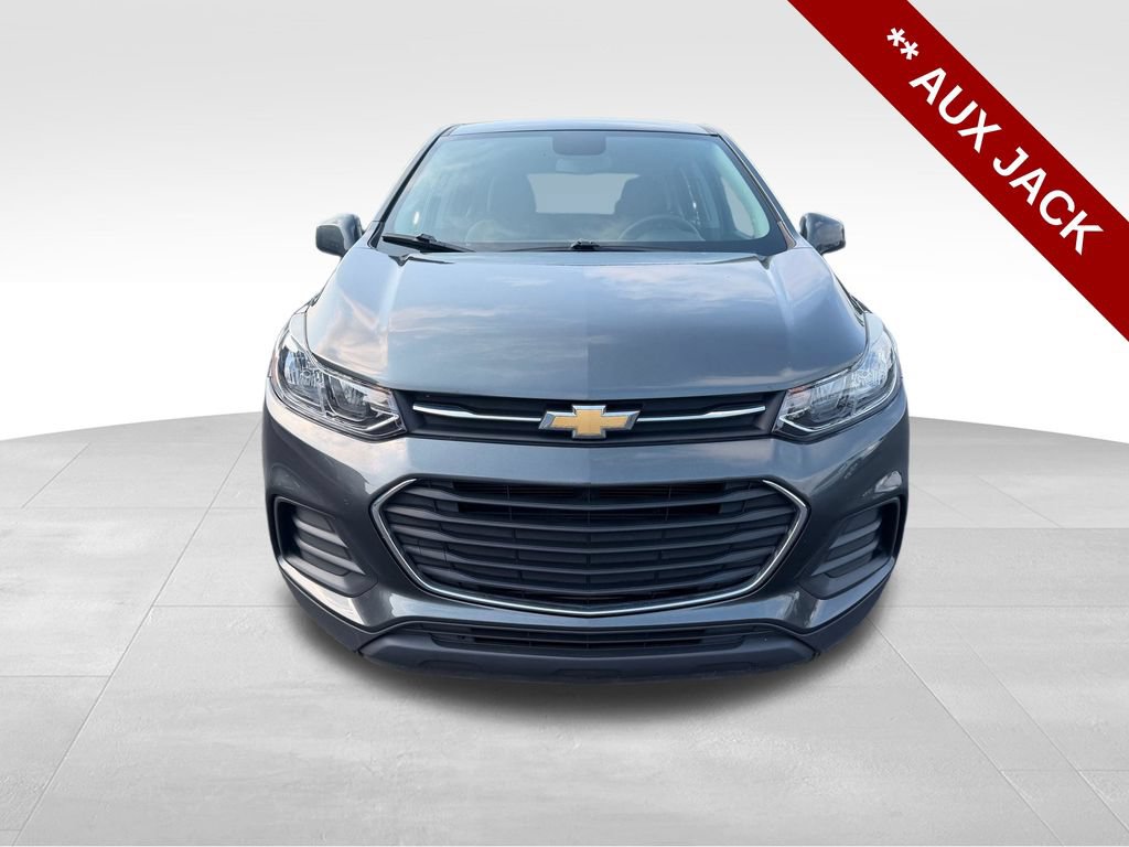 Used 2020 Chevrolet Trax LS FWD image 10
