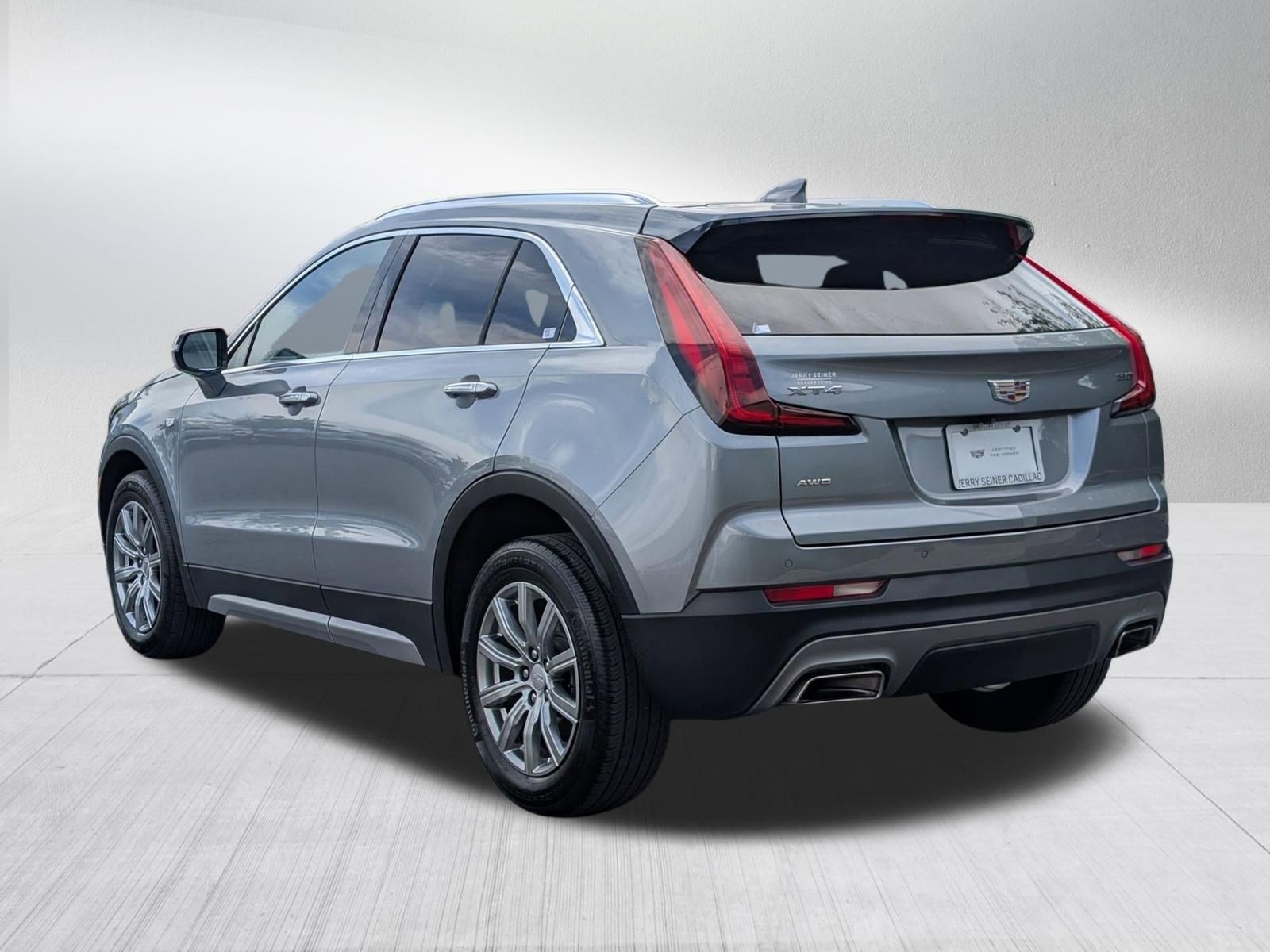 Certified 2023 Cadillac XT4 Premium Luxury w/ Cold Weather Package image 4