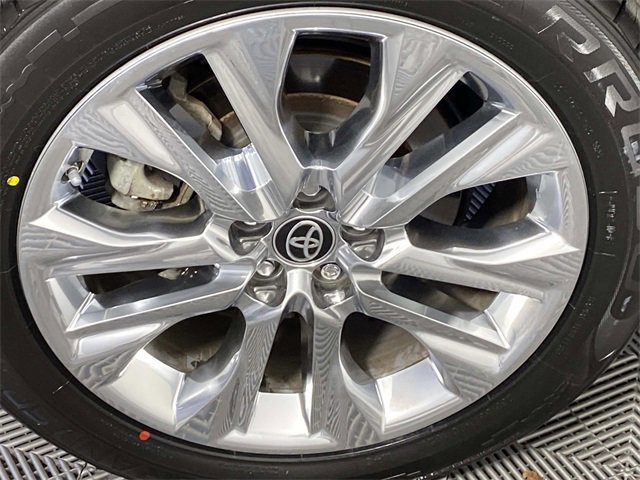 Used 2023 Toyota Highlander Limited image 33