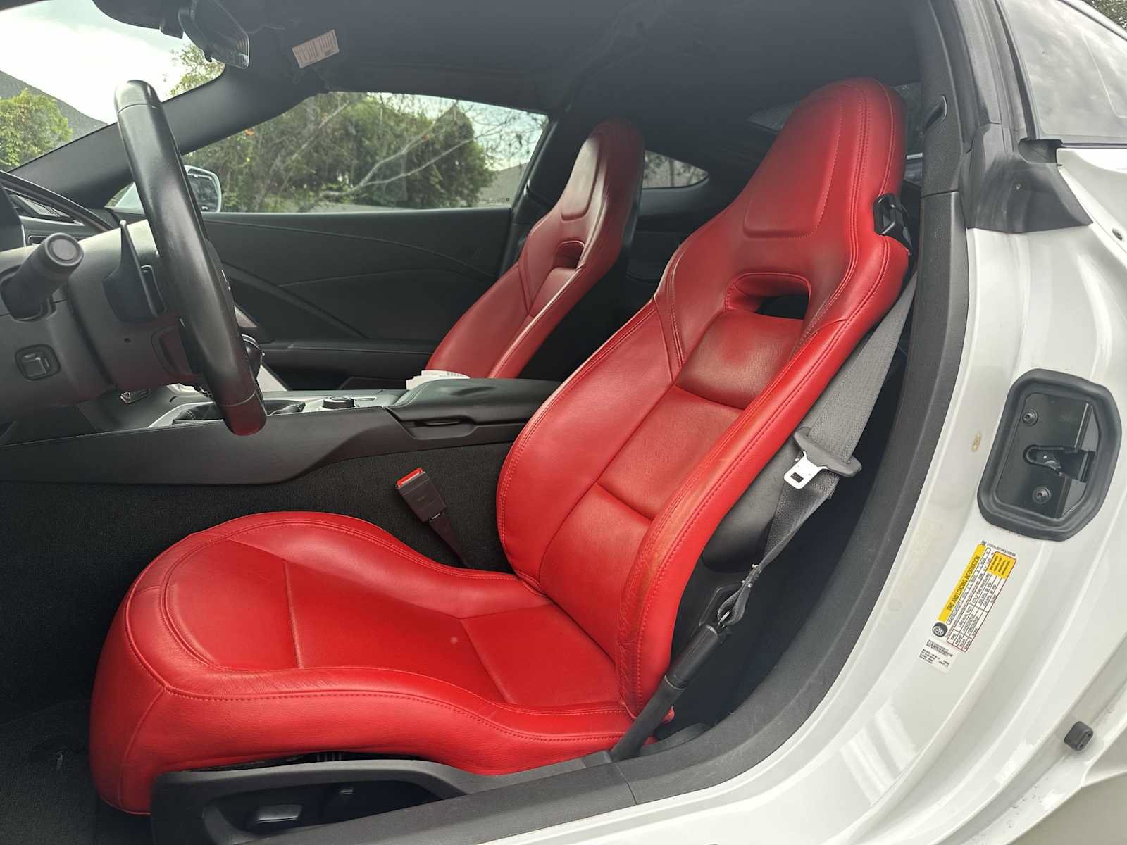 Certified 2019 Chevrolet Corvette Stingray Coupe w/ 1LT RWD image 17