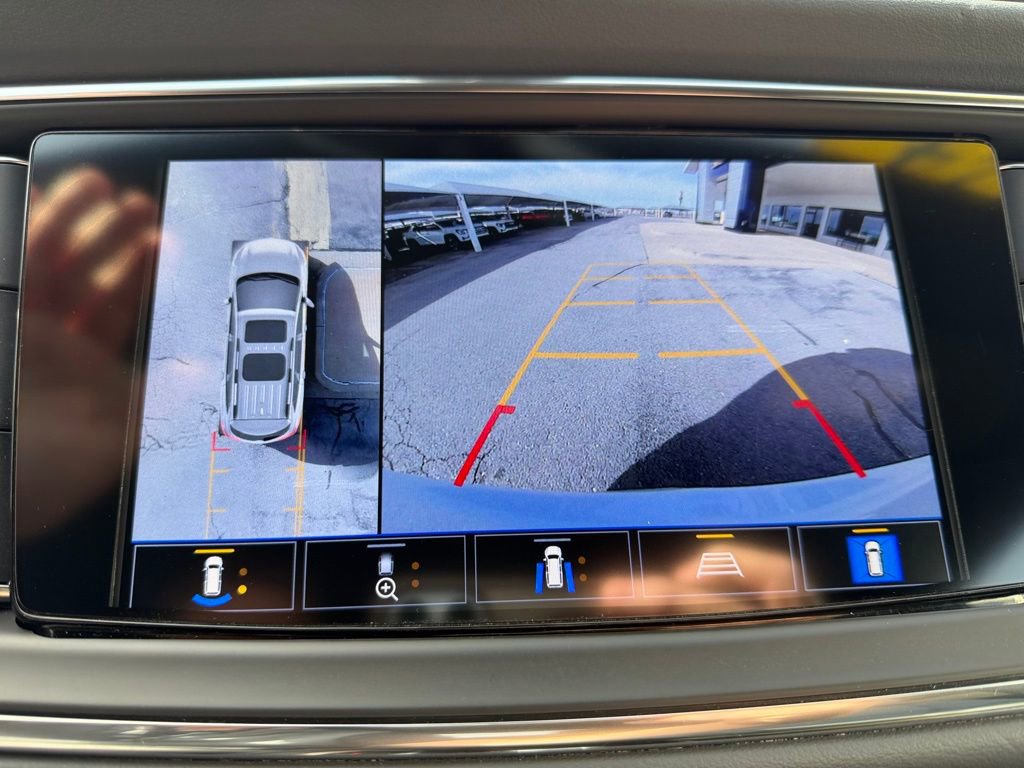 Used 2024 Buick Enclave Premium image 15