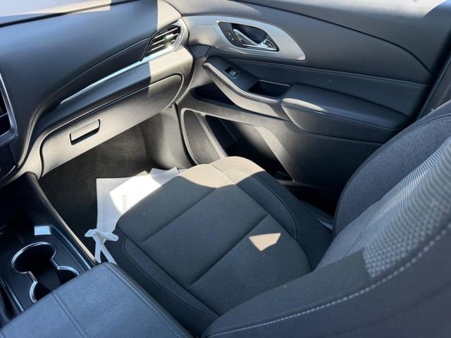 Used 2022 Chevrolet Traverse LT FWD image 20