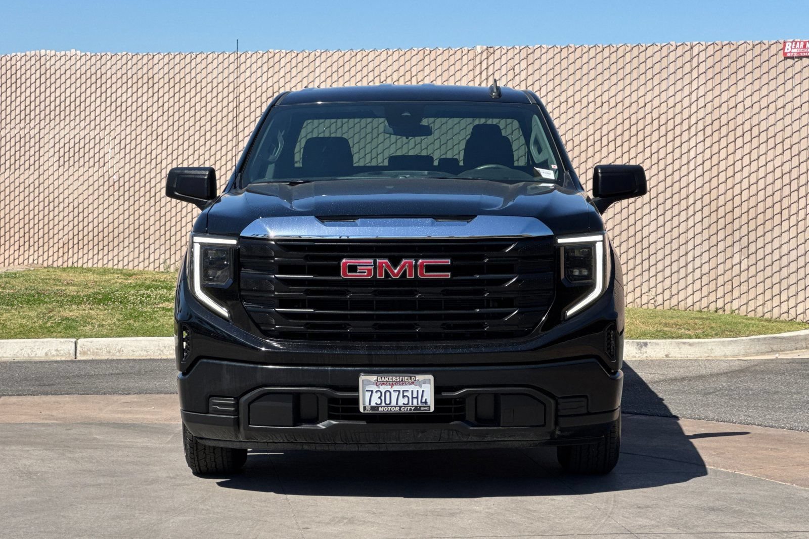 Used 2023 GMC Sierra 1500 Pro RWD image 9